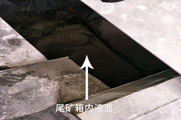 株洲日月科技設備有限公司,PLC系列數控型加藥機,管道往復式取樣機 株洲日月科技設備有限公司,PLC系列數控型加藥機,管道往復式取樣機